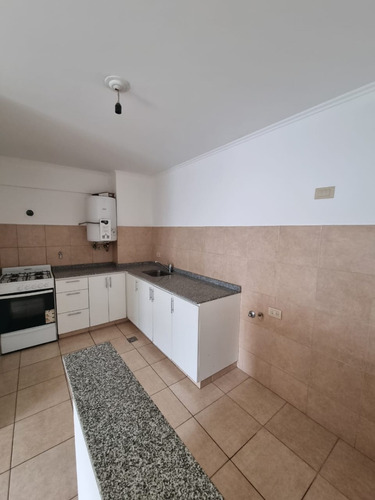 Alquilo Departamento 1 Dormitorio B° Alberdi