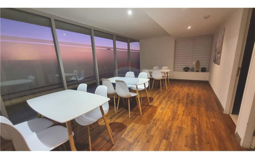 Departamento Impecable De 2d 1b 1b Centro Norte