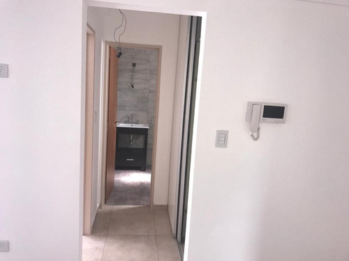 Imagen 10 de 30 de Venta De Departamento 2 Ambientes A Estrenar En Moron