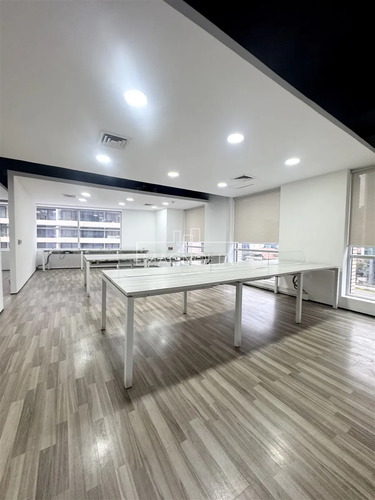 Arriendo Moderna Oficina, Nueva Las Condes