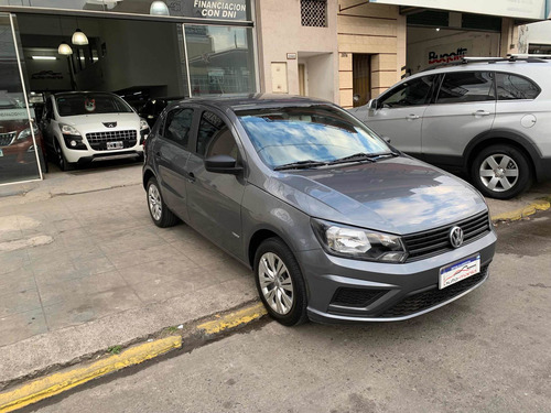 Imagen 3 de 16 de Volkswagen Gol Trend 1.6 Trendline Automania