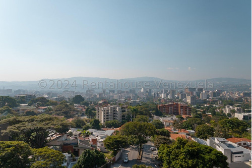 Amplio Y Cómodo Apartamento Con Una Excelente Vista De Caracas. Altamira Mls #24-18142 Carmen Febles