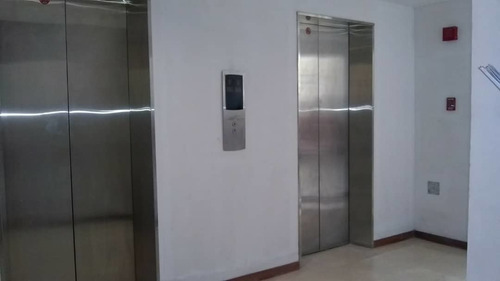 Imagen 10 de 14 de Venta De Apartamento Lujoso En Los Naranjos De Las Mercedes,