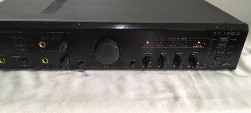 Amplificador Unic Preto (Usado)