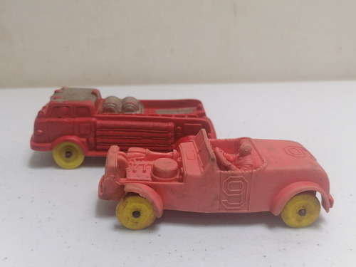 Auburn Rubber Toys Lote De 2 Vehículos Fire Truck Vinil 11cm