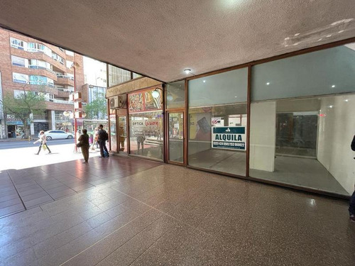 Imagen 6 de 6 de Local En Alquier- Galeria Cinerama