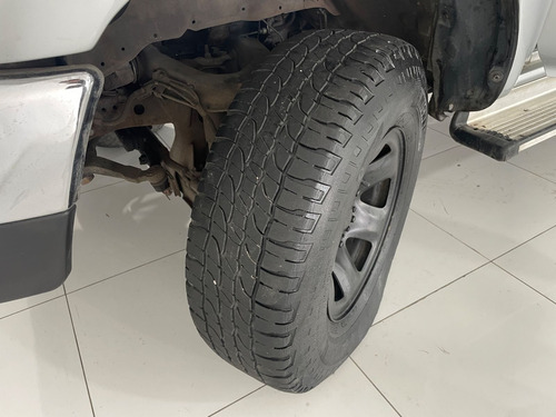 Toyota Hilux CD SRV 4x2 3.0 8V 90cv Diesel