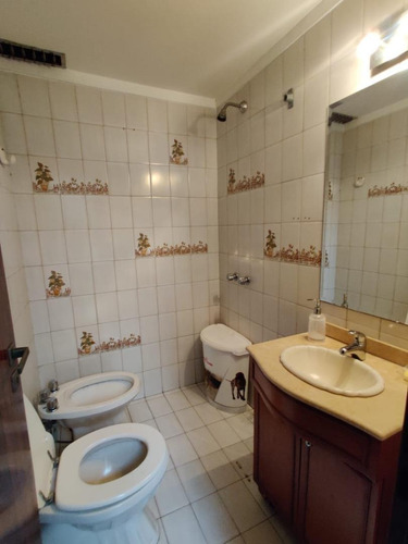 Excelente Casa 4 Ambientes Con Gge Y Terraza