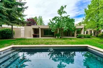 Comprar Gran Casa En San Damian Con Excelente Conectividad