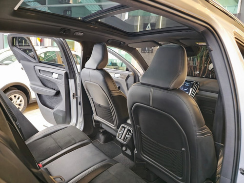 Volvo XC40 2.0 T5 GASOLINA R-DESIGN AWD GEARTRONIC