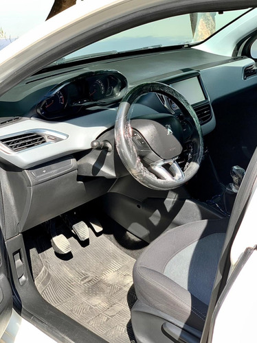 Peugeot 208 2015 1.5 Active Pack Flex 5p