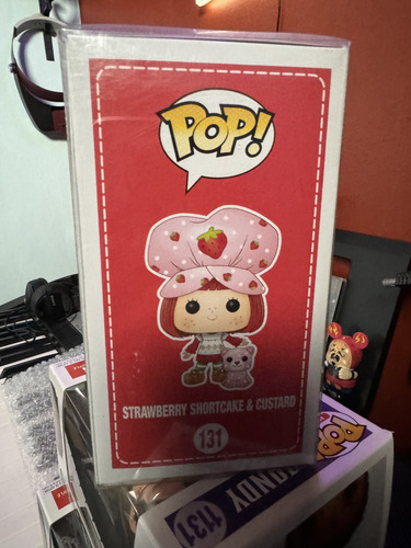 Funko Pop Strawberry Shortcake & Custard #131 Con Protector (Usado)