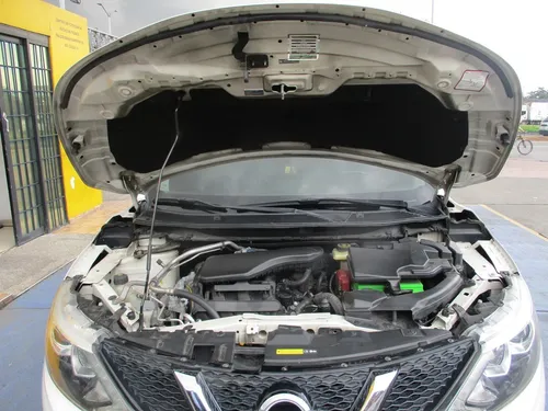 Nissan Qashqai 4x2 2000cc At Aa