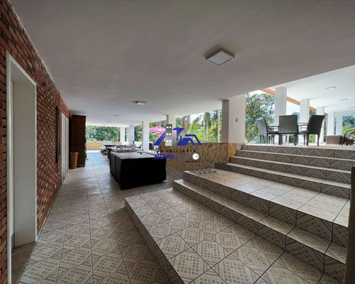 Imagem 24 de 30 de Casa De Condomínio Em Terreno De 5166m² A Venda Na Granja 5 Dorms E Diversas Vagas - Ca01215 - 70750954