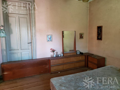 Imagen 14 de 16 de Venta De Casa 5 Ambientes Con Amplio Fondo Libre Y Cochera En Bernal Este (26953)
