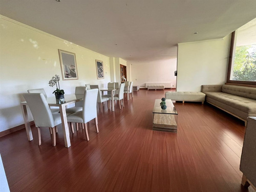 Departamento En Venta De 4 Dormitorios En Las Condes
