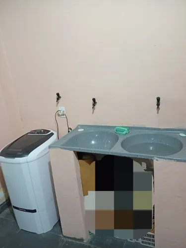 2 Quartos 1 Sala 1 Cozinha 1banheiro Quintal Garagem