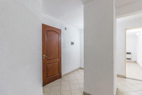 Departamento En Venta - 2 Dormitorios 1 Baño - 48mts2 - Ciudadela