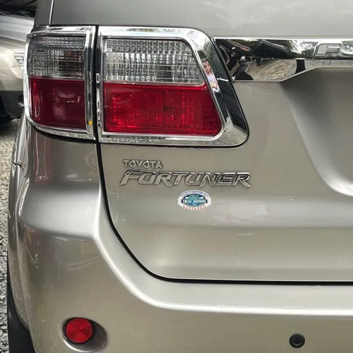 Toyota Fortuner 2.7L AT 2.7CC 2012**