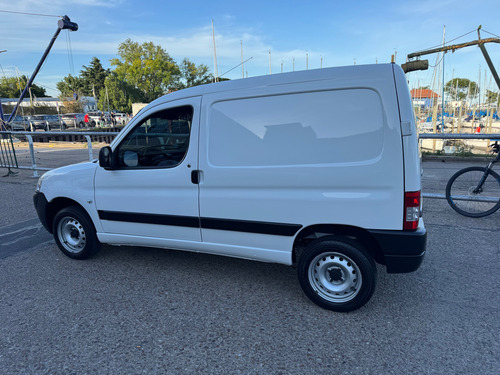 Peugeot Partner 1.6 Hdi Furgon Confort 92
