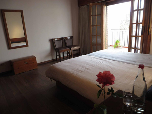 Chalet -amplio Lote- Villa Urquiza