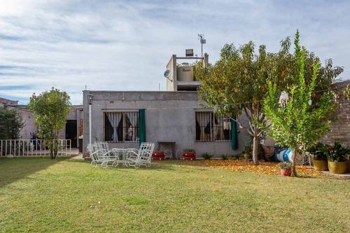 Casa En Venta Barrio Olivos De Furlotti En Maipú