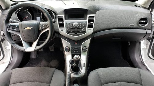 Chevrolet Cruze Sedan Lt 1.8 Flex 2014