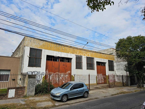 Depósito Galpón En Venta En Morón, G.b.a. Zona Oeste