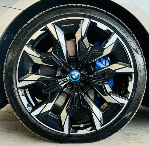 Bmw I5 4p M60 Ev 83.9 Kwh Aut 2024