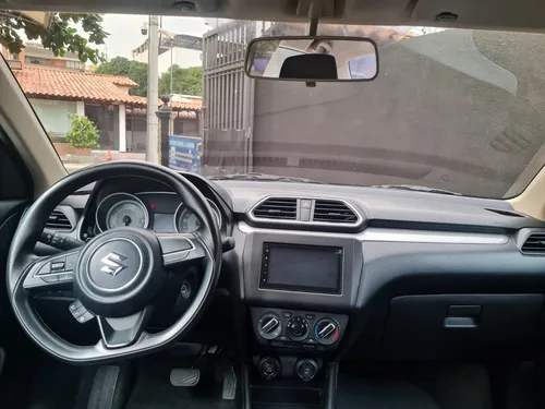 Suzuki Swift 1.2 Dzire At