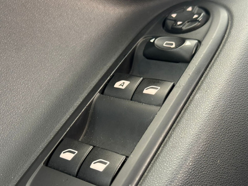 Citroën C3 1.6 TENDANCE 16V FLEX 4P AUTOMÁTICO