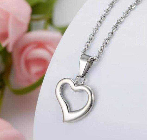 Collar De Acero Inoxidable Con Colgante Corazón Color Plata