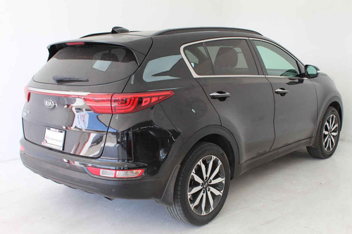 Imagen 6 de 14 de Kia Sportage 2018 4 Cilindros