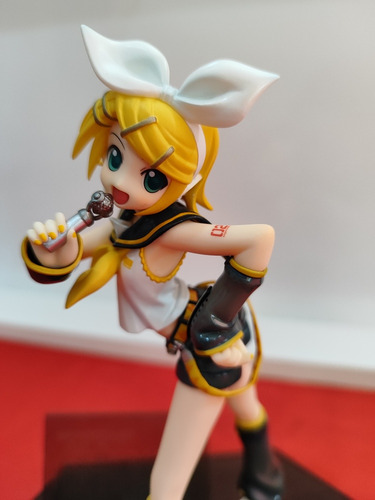 2 Figures Vocaloid - Kagamine Rin E Len (good Smile Company)