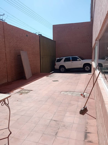 Imagen 9 de 11 de Galpón En Alquiler Los Jarales San Diego