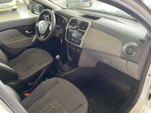 Imagem 4 de 15 de Renault Logan Life
