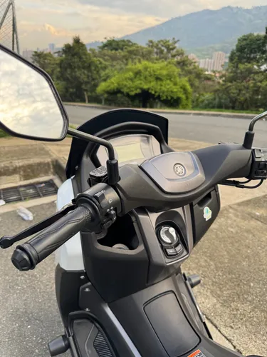 Nmax Connected Modelo 2023