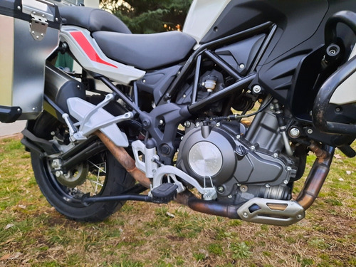 Benelli Trk502x