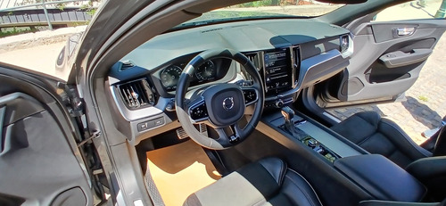 Volvo XC60 Ii T6 R-design