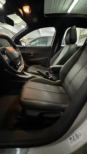 Peugeot 208 1.0T Gt