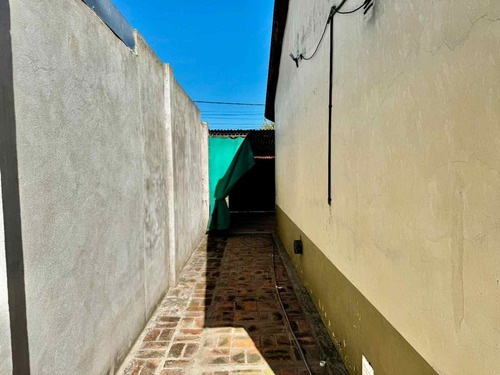 Casa En Venta En Pergamino Con Patio