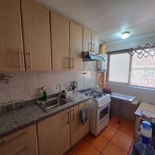 Departamento En Venta De 2 Dorm. En Santiago