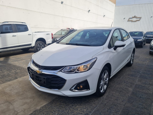 Imagen 2 de 25 de Nuevo Chevrolet Cruze 5 Lt 2023 Automatico Nuevo 0km Smar3