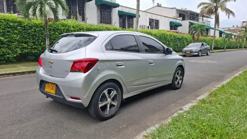 Chevrolet Onix 1.4 Ltz Aut