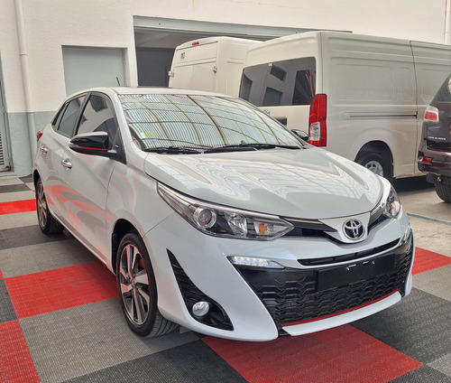 Toyota Yaris 1.5 107Cv S Cvt