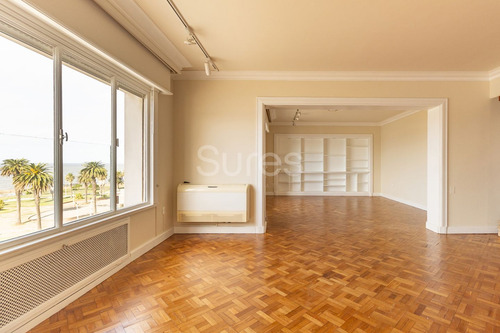 Alquiler De Apartamento En 3 Dormitorios, Punta Carretas, Montevideo (ref: Srs-12002)