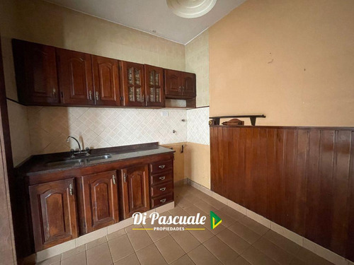 Venta Apto Crédito Hipotecario Ph 3 Ambientes Con Patio Y Garage - Paso Del Rey Norte