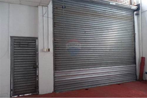 Imagen 2 de 15 de Bodega En Venta, Santiago
