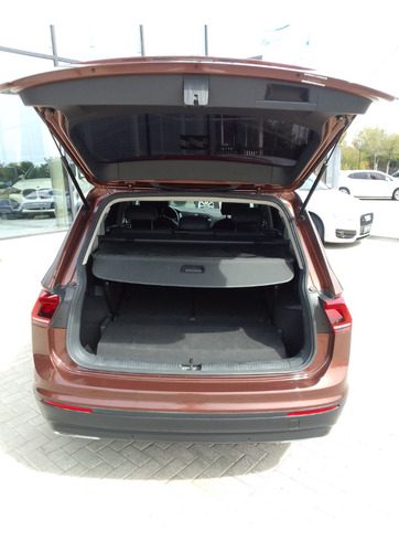 Imagen 11 de 16 de Volkswagen Tiguan Allspace 2.0 Tsi Comfortline Dsg