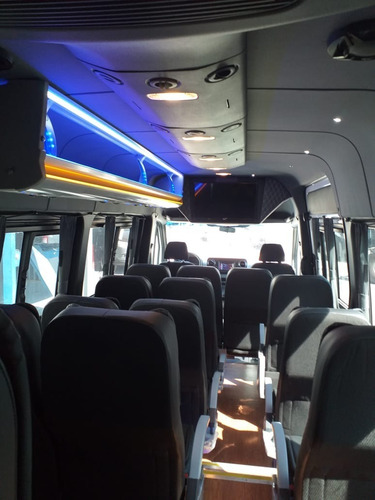 Imagen 5 de 9 de Sprinter Xl 516 Turismo Vip Mod. 2022